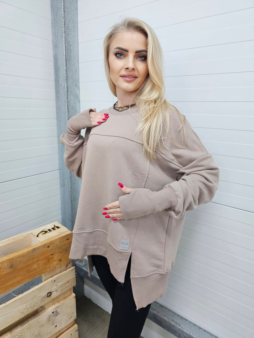 Bluza oversizowa By Love Me ASHLEY czekolada