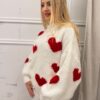 Sweter oversizowy LOVE czerwone serca biały