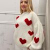 Sweter oversizowy LOVE czerwone serca biały