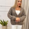 Sweter ze złotymi guzikami MONTI mocca