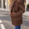 Zamszowa marynarka MISS TREND czekoladowa