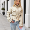 Kurtka zamszowa PLUS SIZE jasny beż