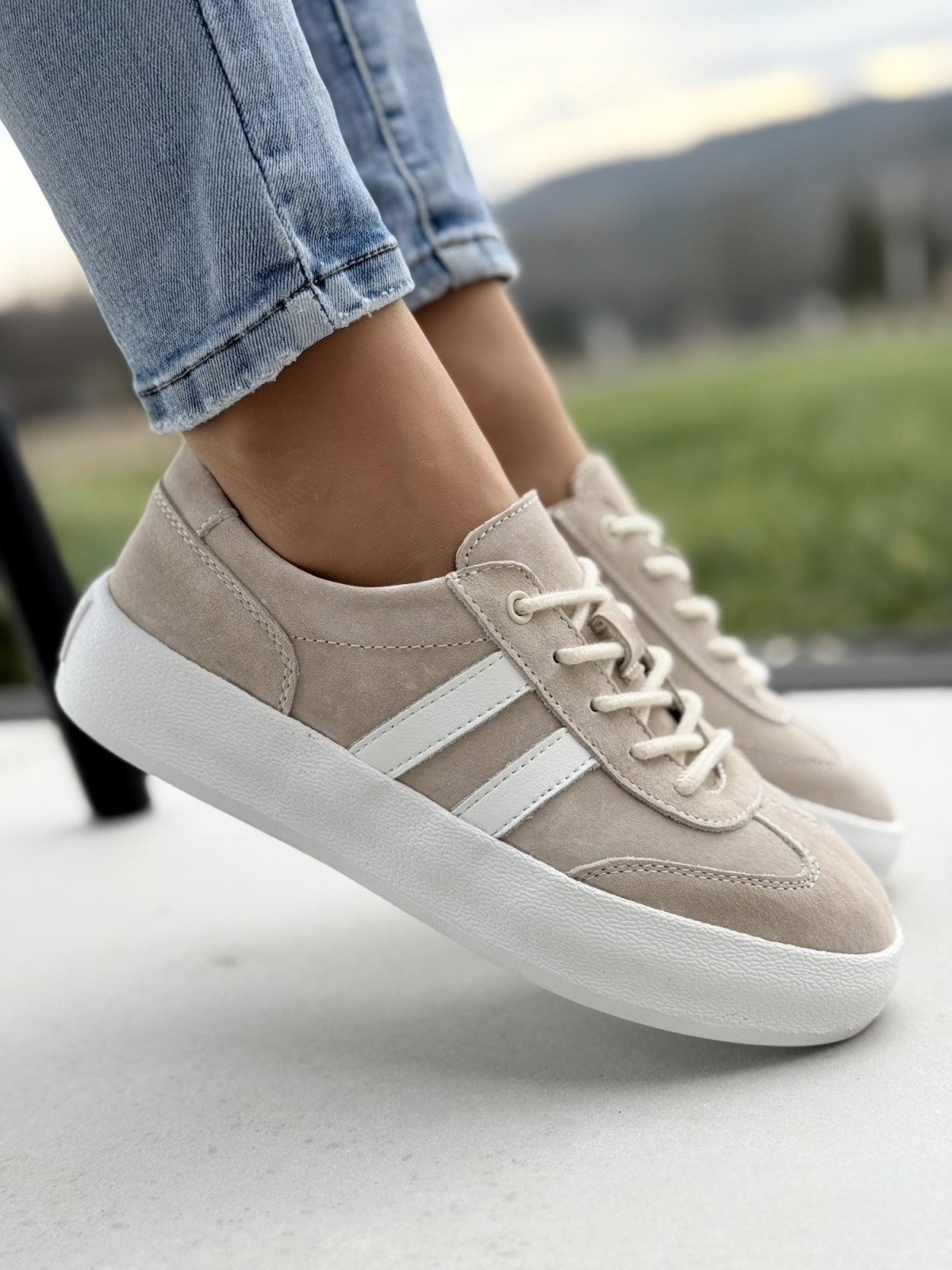 Sneakersy ze skóry naturalnej beżowe