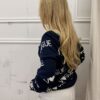 Klasyczny sweter V-GUE granatowy