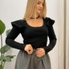 Bluzka Prążkowana CARMEN czarna